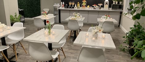 Desayuno continental incluido todos los días