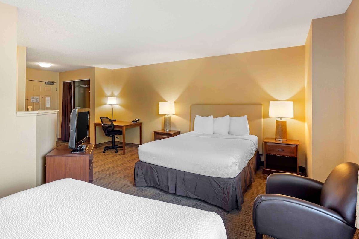 Studio, 2 Queen Beds, Non Smoking | Desk, blackout drapes, iron/ironing board, free WiFi