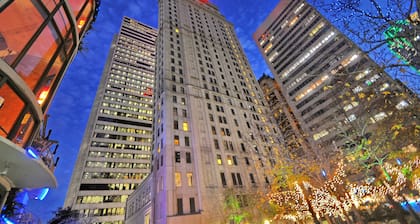 Magnolia Hotel Dallas Downtown