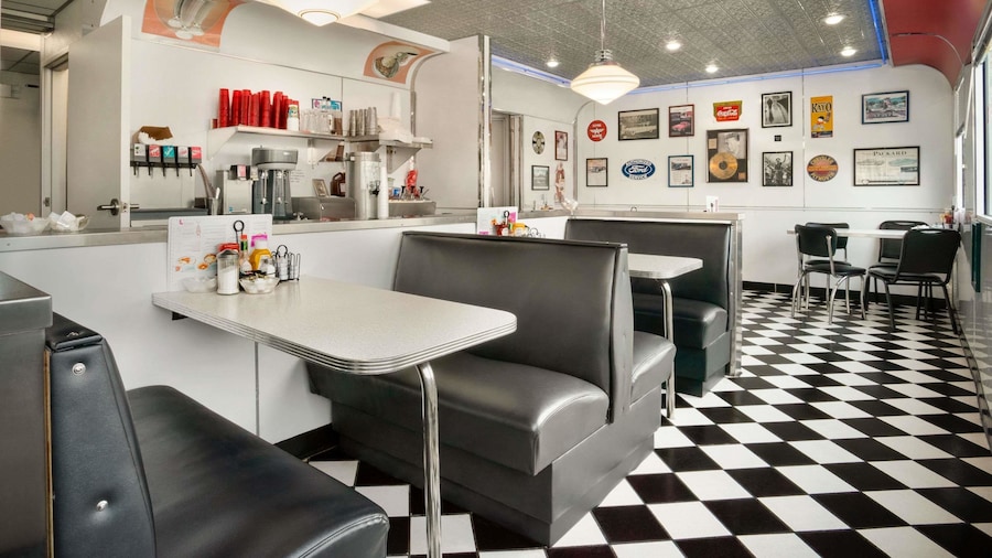 Travelodge by Wyndham Cheyenne