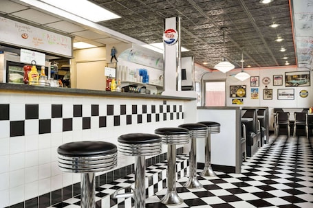 Breakfast, lunch and dinner served