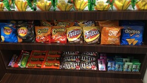 Snack bar