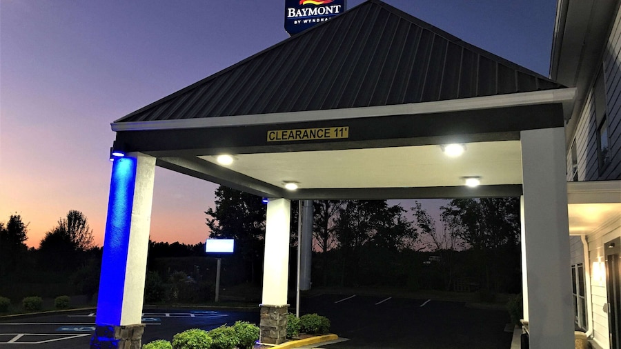 Baymont by Wyndham Adairsville