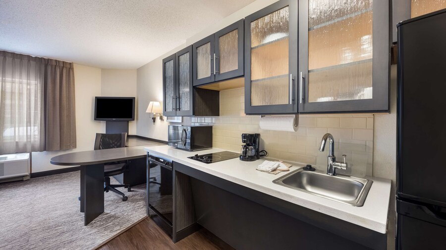 Sonesta Simply Suites Nashville Brentwood