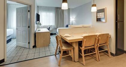 Sonesta Simply Suites Baltimore BWI Airport