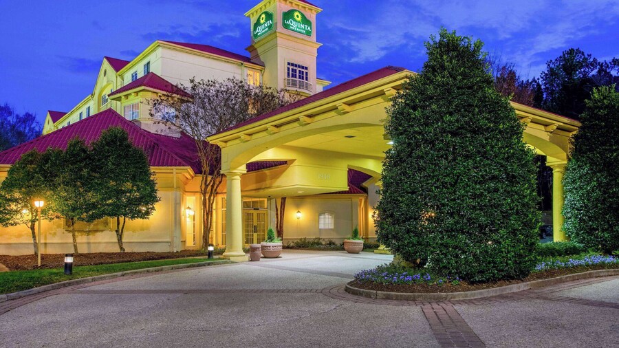 La Quinta Inn & Suites by Wyndham Raleigh/Durham Southpoint