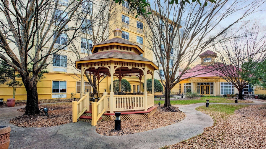 La Quinta Inn & Suites by Wyndham Raleigh/Durham Southpoint
