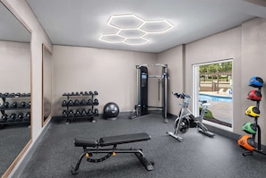 Fitness facility - La Quinta Inn & Suites by Wyndham Greensboro NC (Greensboro)