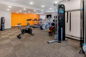 Fitness facility - La Quinta Inn & Suites by Wyndham New Orleans Downtown (New Orleans)
