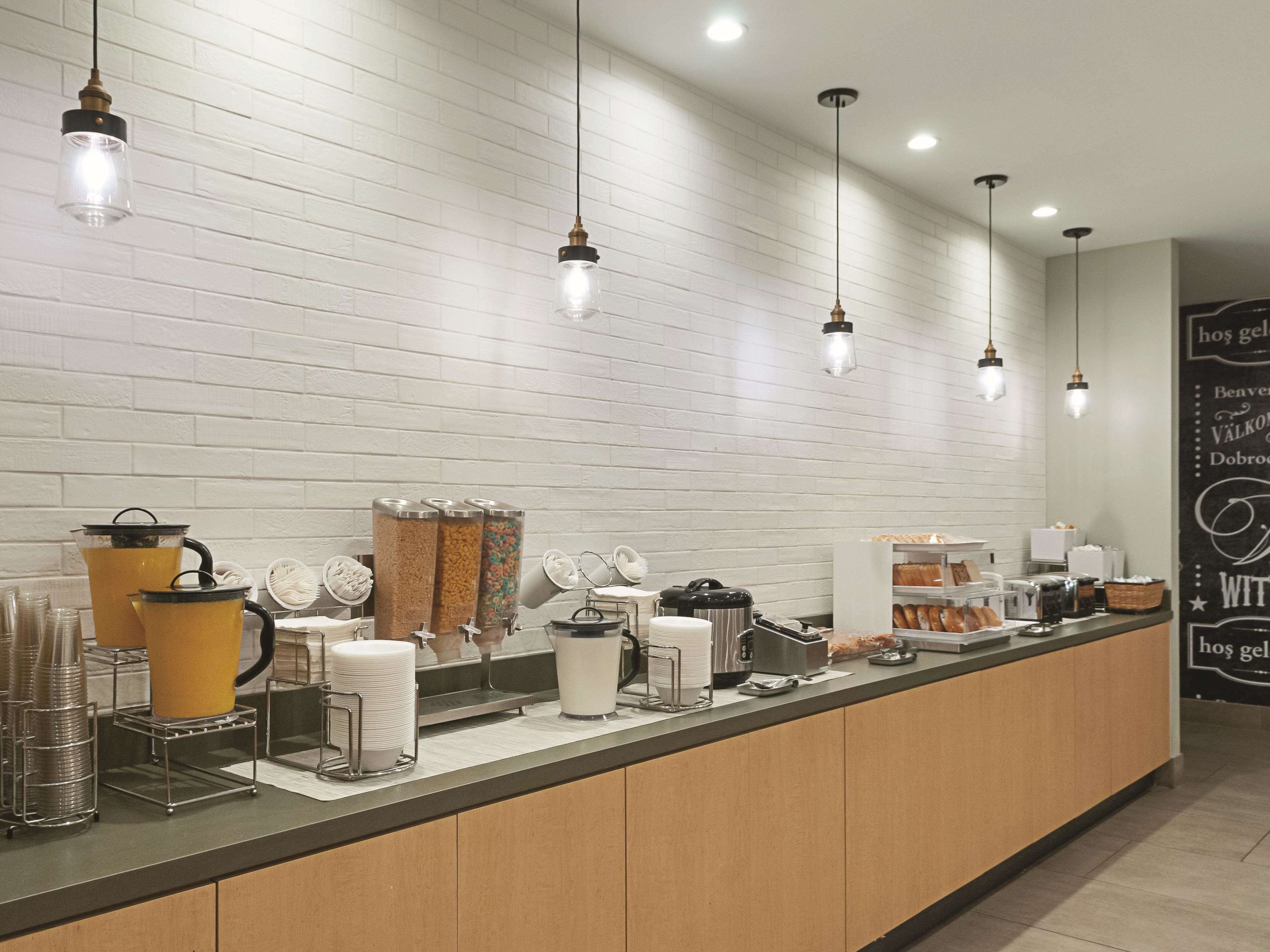 Foto - La Quinta Inn & Suites by Wyndham New Orleans Downtown