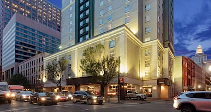 La Quinta Inn & Suites by Wyndham New Orleans Downtown