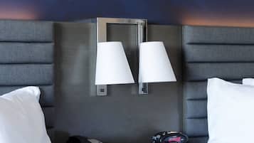 Hypo-allergenic bedding, in-room safe, desk, blackout drapes