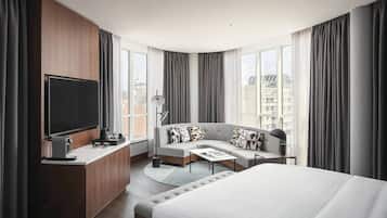 1 bedroom, premium bedding, minibar, in-room safe