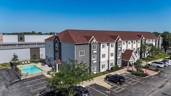 Sonesta Essential Hotels & Suites Kansas City/Blue Springs