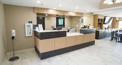 Mainstay Suites Knoxville Airport