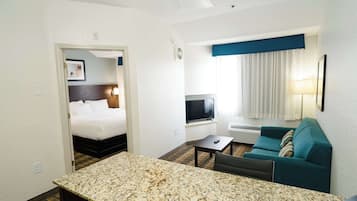 Suite, 1 King Bed with Sofa bed, Non Smoking | Desk, blackout curtains, iron/ironing board, free WiFi