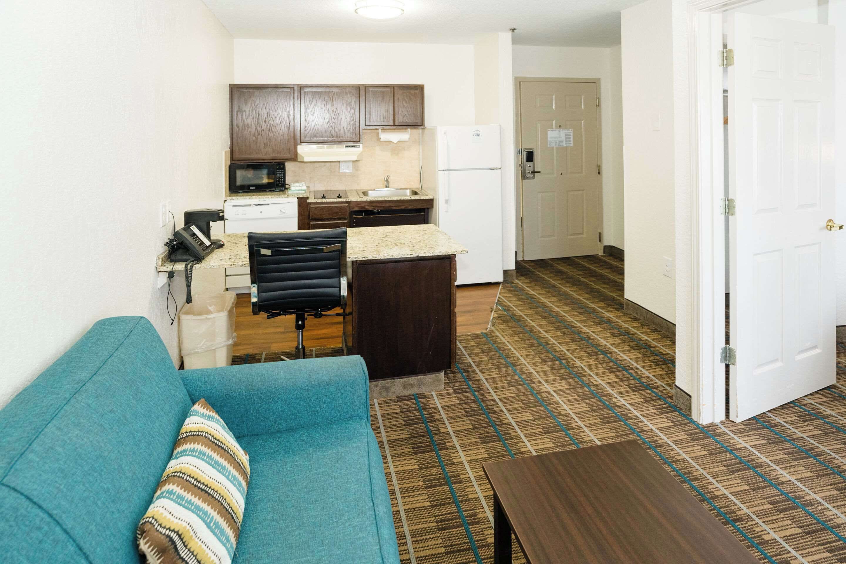 suite, multiple beds, accessible, non smoking | desk, blackout curtains, iron/ironing board, free wifi