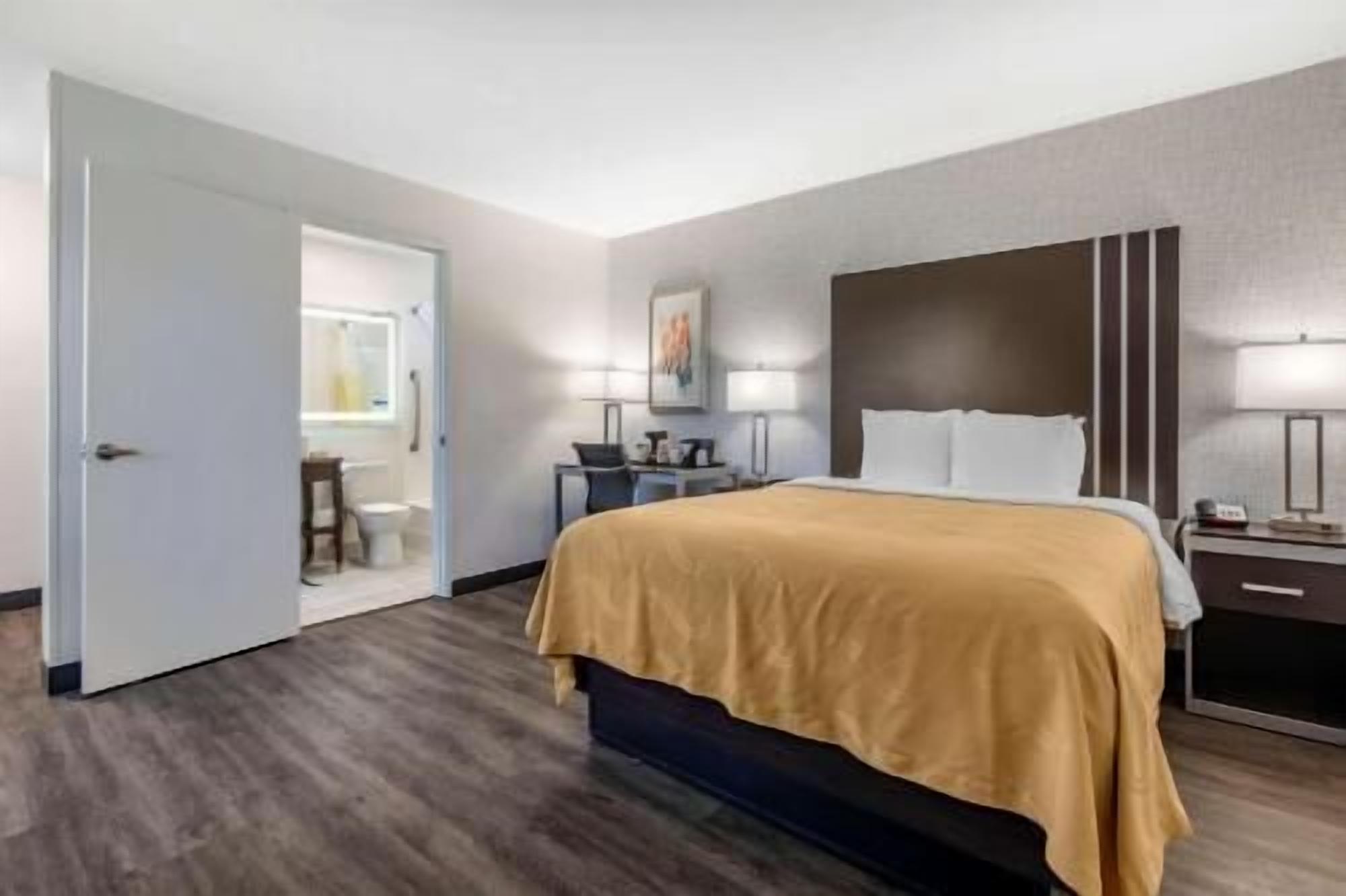 Pillowtop beds, desk, laptop workspace, blackout drapes