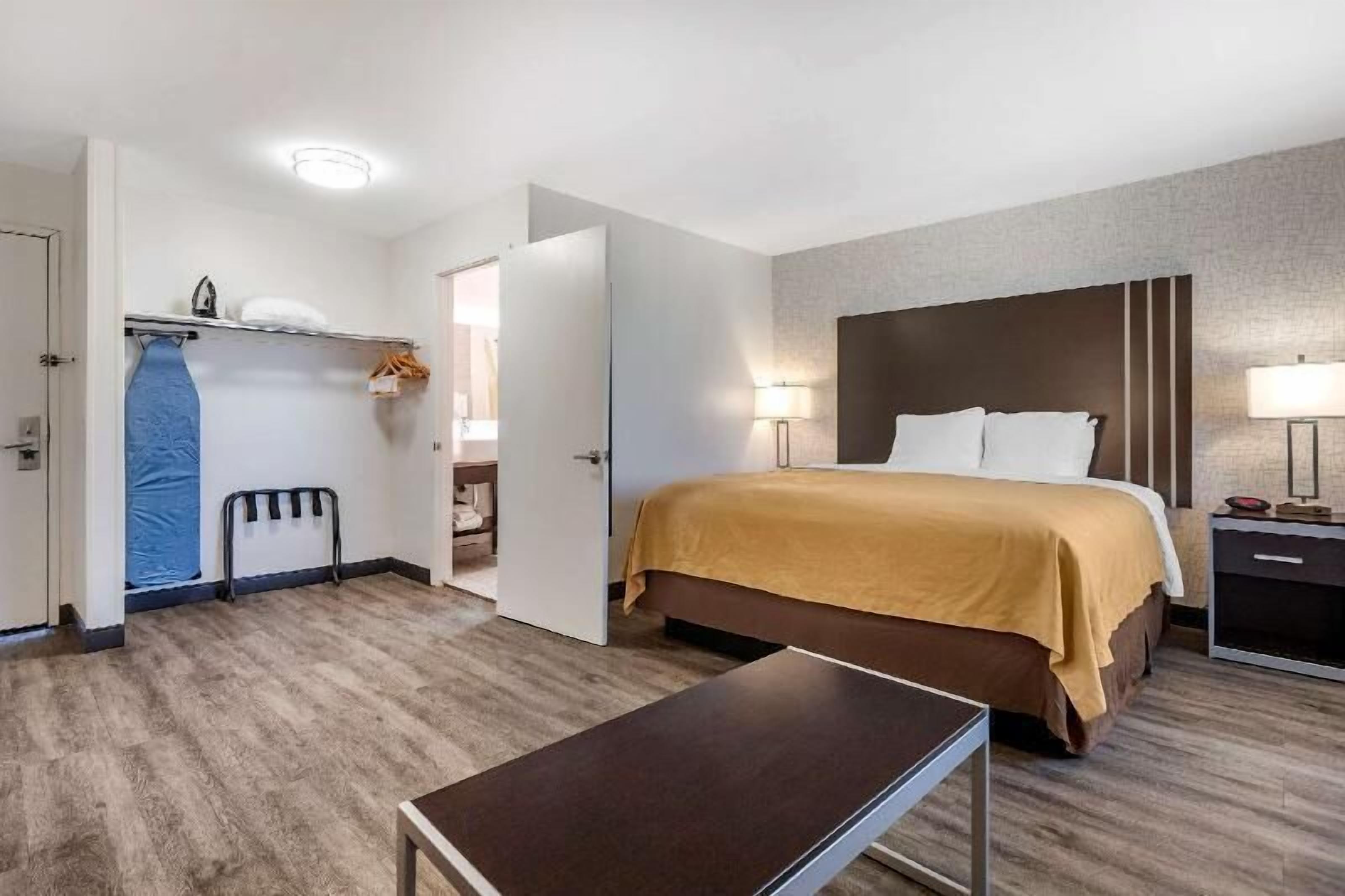 Pillowtop beds, desk, laptop workspace, blackout drapes