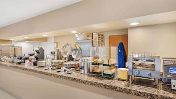Desayuno buffet incluido todos los días