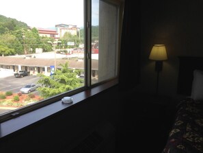 Premium bedding, down duvets, pillow-top beds, blackout curtains