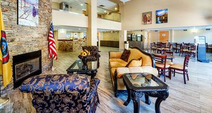 Cherokee Grand Hotel