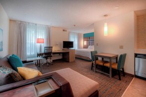 Studio | Living area | LCD TV