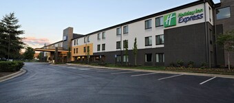 布倫特伍德南 - 酷泉快捷假日酒店 IHG 旗下酒店
