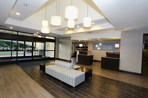 Holiday Inn Express Brentwood South - Cool Springs by IHG
