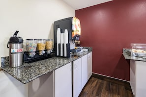 Free daily continental breakfast