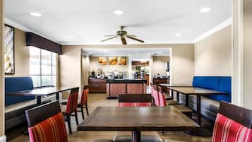 Free daily buffet breakfast