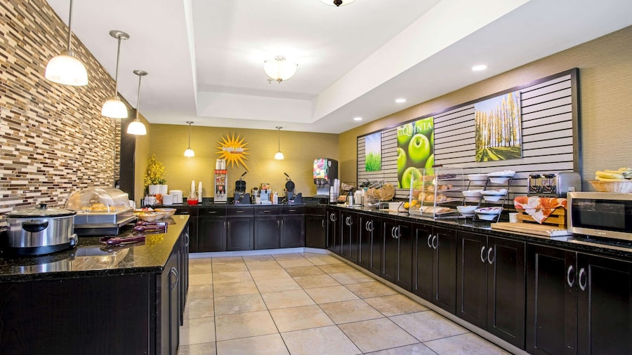 La Quinta Inn & Suites by Wyndham Lexington South / Hamburg