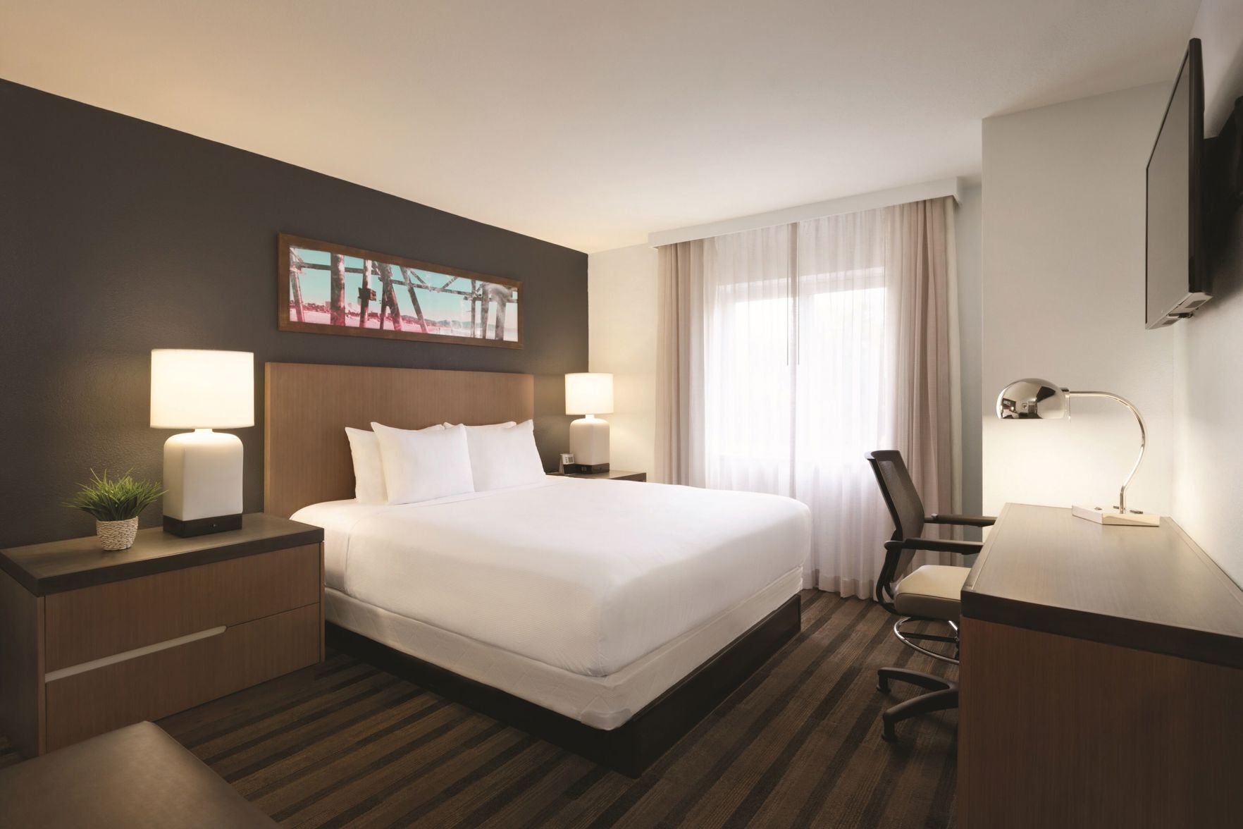 In-room safe, desk, iron/ironing board, free WiFi
