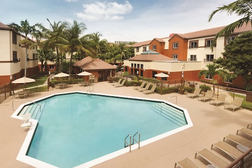 HYATT house Miami Airport