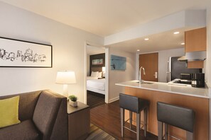 Studio Suite, 2 Double Beds