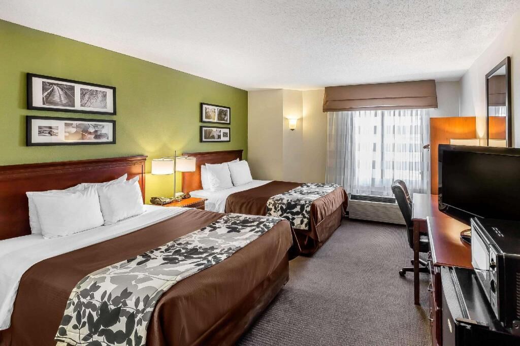 Premium bedding, desk, blackout drapes, soundproofing