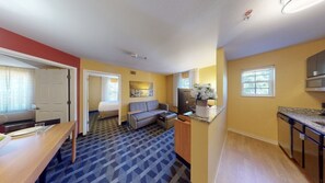 Deluxe Suite, 2 Bedrooms | 1 bedroom, premium bedding, pillowtop beds, blackout drapes