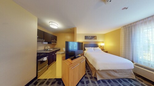 Residences at International Place