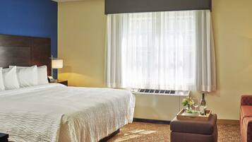 Bureau, espace de travail pour ordinateur portable