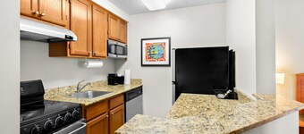 MainStay Suites Middleburg Heights Cleveland Airport