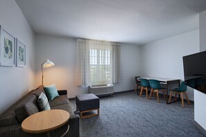 32-吋 LCD 液晶電視、有線頻道、電視