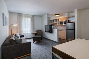 Suite, 2 Bedrooms, Corner | Living area - TownePlace Suites by Marriott College Station (College Station)
