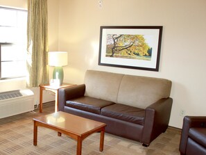 Suite, 1 Queen Bed with Sofa bed, Non Smoking | Desk, laptop workspace, iron/ironing board, free WiFi - Suburban Studios Jackson North (Jackson)