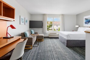 Desk, soundproofing, iron/ironing board, free WiFi - Towneplace Suites by Marriott Horsham (Horsham)