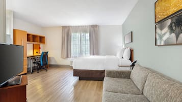 Standard Room, 1 Queen Bed, Non Smoking | Desk, laptop workspace, iron/ironing board, free WiFi