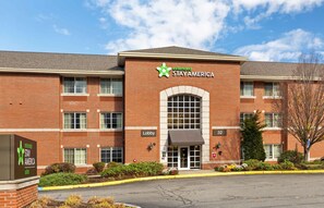 Exterior - Extended Stay America Suites Boston Waltham 32 4th Ave (Waltham)
