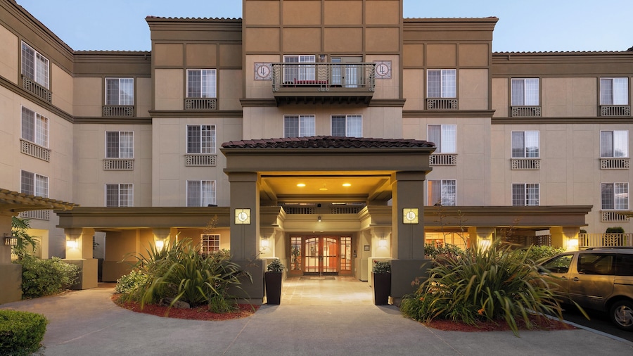 Larkspur Landing Extended Stay Suites Roseville