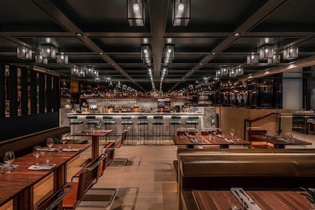 Breakfast, lunch, dinner served; French cuisine