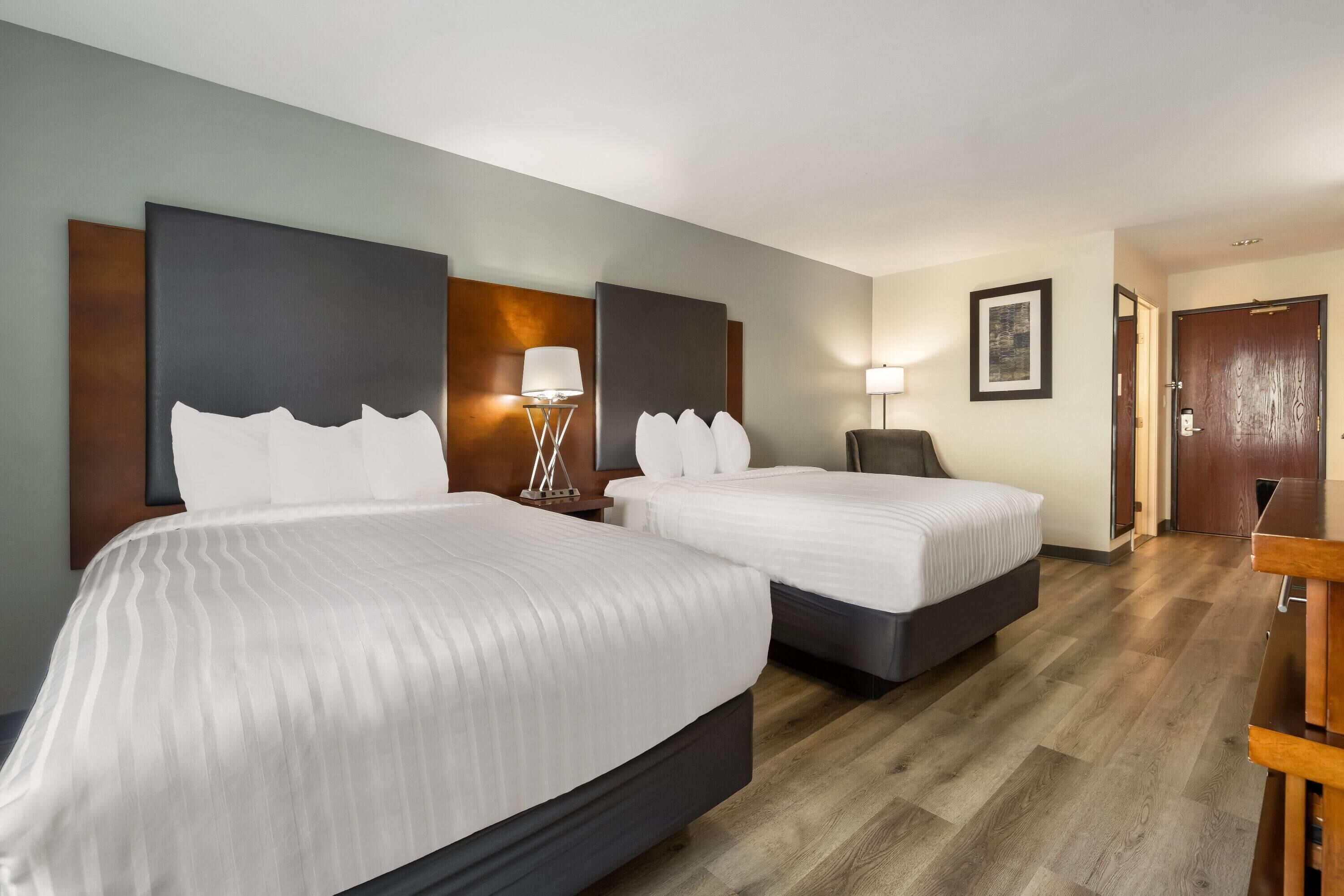 Double Room, 2 Double Beds | Desk, laptop workspace, blackout drapes, iron/ironing board