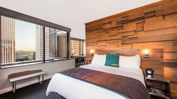 Superior Suite, 1 King Bed, City View (Corner) | Egyptian cotton sheets, premium bedding, down comforters, pillowtop beds